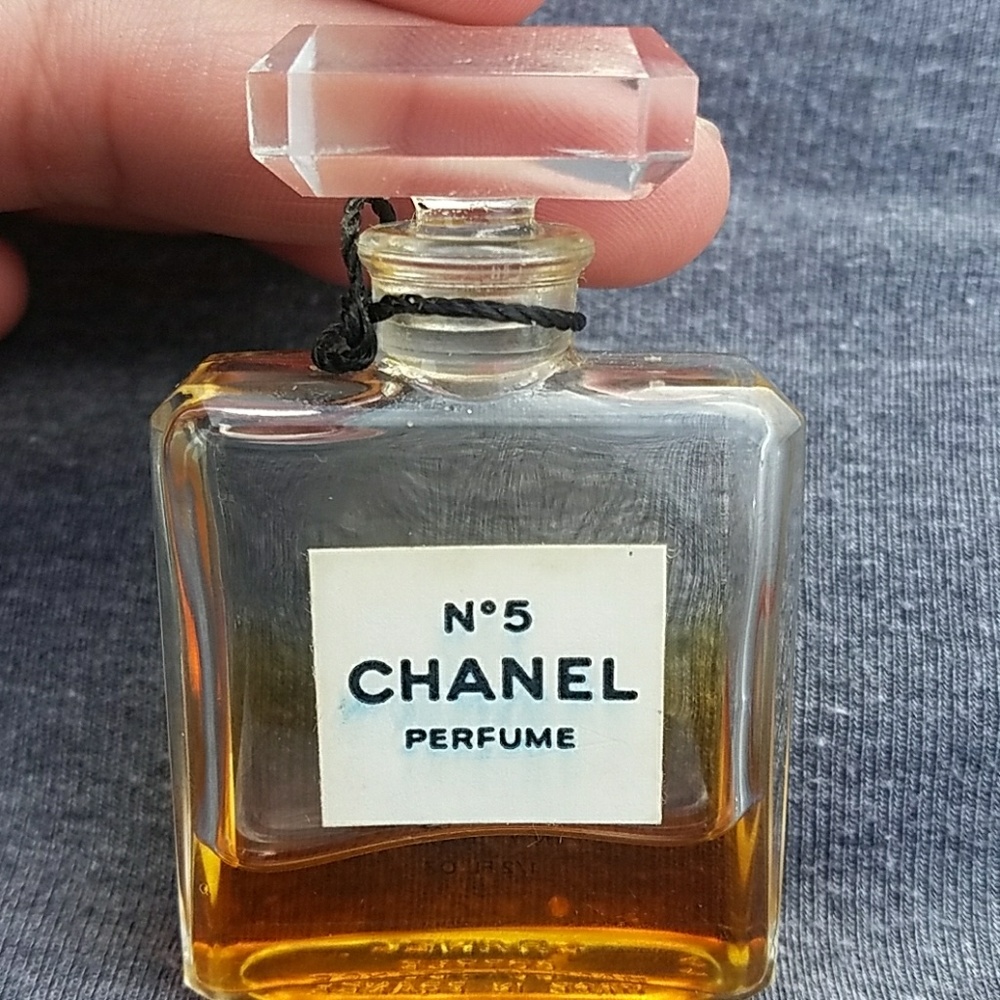 Vintage CHANEL